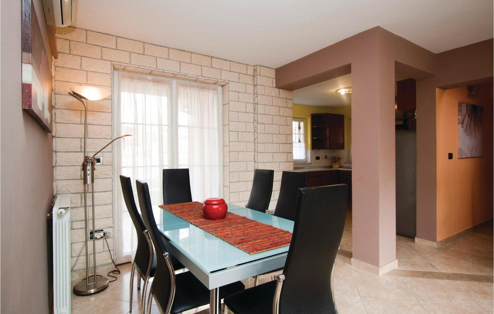 Gorgeous Home In Labin With Outdoor Swimming Pool Luaran gambar